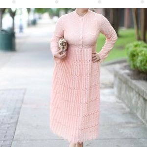 Dainty Jewells Love Comes Softly Dress Size Med.